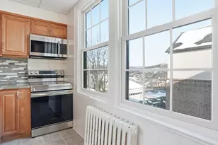 320 Simpson Pl, Peekskill, NY 10566 - Photo 11