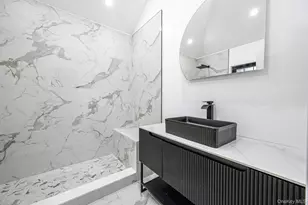 200 Evans Ave, Freeport, NY 11520 - Photo 21