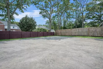 200 Evans Avenue, Freeport, NY 11520 - Photo 27