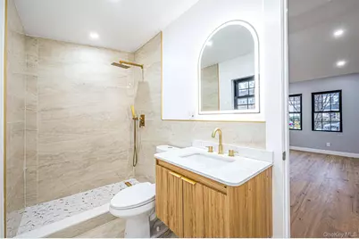 200 Evans Avenue, Freeport, NY 11520 - Photo 13