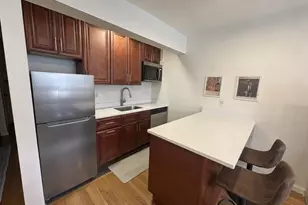 131-11 Kew Gardens Rd, Richmond Hill, NY 11418 - Photo 7