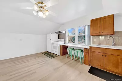 169 Old Mamaroneck Road, White Plains, NY 10605 - Photo 7