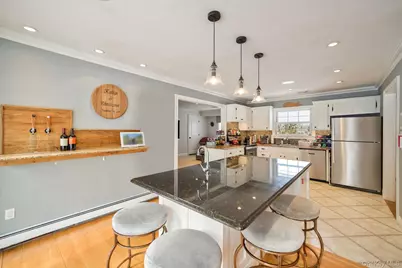 6 Madsen Court, Mount Sinai, NY 11766 - Photo 9