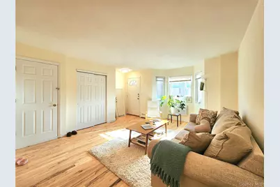 93-05 91 Avenue, Woodhaven, NY 11421 - Photo 5