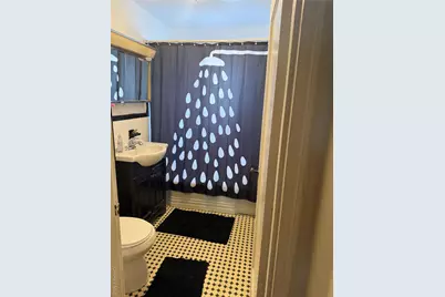 10217 183rd Place, Hollis, NY 11423 - Photo 5