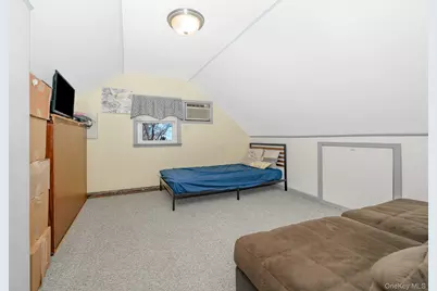 3683 Hawk Road, Levittown, NY 11756 - Photo 19