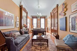 107 W 131st St, New York, NY 10027 - Photo 5