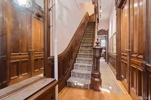 107 W 131st St, New York, NY 10027 - Photo 3