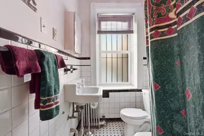 107 W 131st Street, New York, NY 10027 - Photo 15