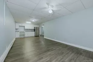 801 Main St, Farmingdale, NY 11735 - Photo 11