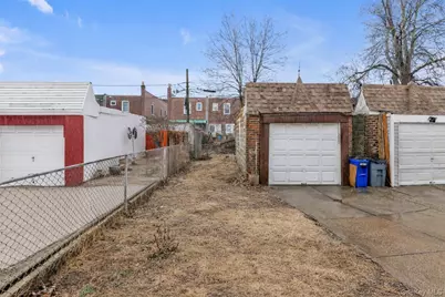 205-22 112th Avenue, Saint Albans, NY 11412 - Photo 15