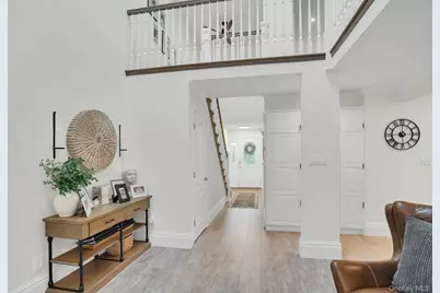 54 Estate Court #54, Woodbury, NY 11797 - Photo 11