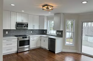 24 North Dr, Centerport, NY 11721 - Photo 5