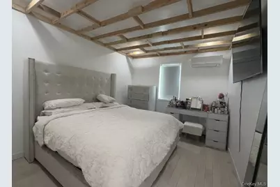 7836 69th Avenue, Middle Village, NY 11379 - Photo 7