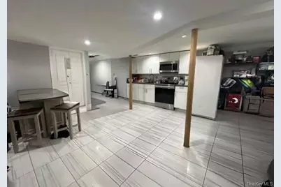 7836 69th Avenue, Middle Village, NY 11379 - Photo 11