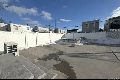 7836 69th Avenue, Middle Village, NY 11379 - Photo 5