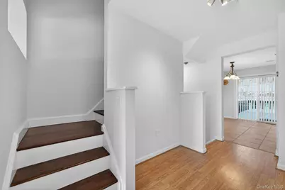 2 Foltim Way, Congers, NY 10920 - Photo 9