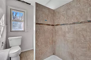 1009 Centennial Ave, Baldwin, NY 11510 - Photo 9