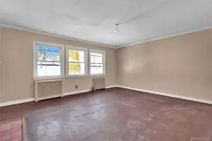 1009 Centennial Ave, Baldwin, NY 11510 - Photo 7