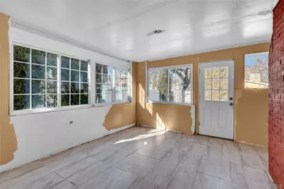 1009 Centennial Avenue, Baldwin, NY 11510 - Photo 5