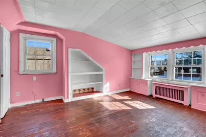 1009 Centennial Avenue, Baldwin, NY 11510 - Photo 15