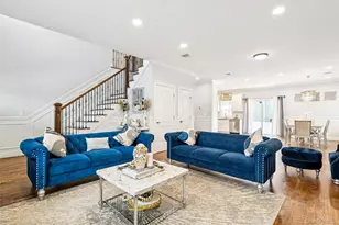 2162 Seamans Nck Rd, Seaford, NY 11783 - Photo 5