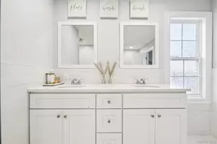 2162 Seamans Nck Rd, Seaford, NY 11783 - Photo 17