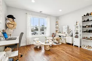 2162 Seamans Nck Rd, Seaford, NY 11783 - Photo 21