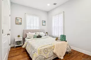 2162 Seamans Nck Rd, Seaford, NY 11783 - Photo 13