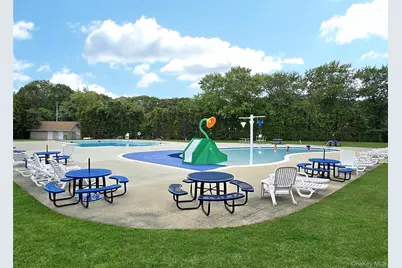 11 Navajo Court #11, Coram, NY 11727 - Photo 19