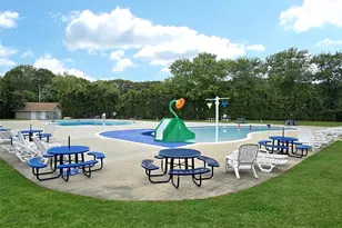 11 Navajo Ct, Coram, NY 11727 - Photo 19