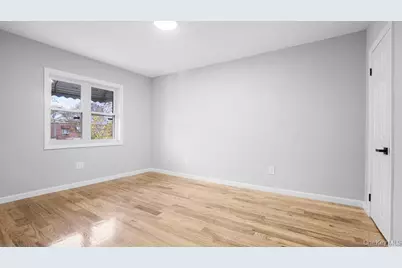 1159 E 224th Street, Bronx, NY 10466 - Photo 11