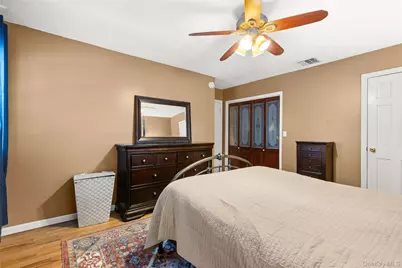 99 Brunswick Road, Ronkonkoma, NY 11779 - Photo 11