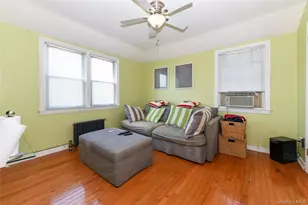 131-07 Van Wyck Expy, Jamaica, NY 11436 - Photo 21