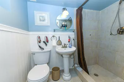 131-07 Van Wyck Expressway, Jamaica, NY 11436 - Photo 29