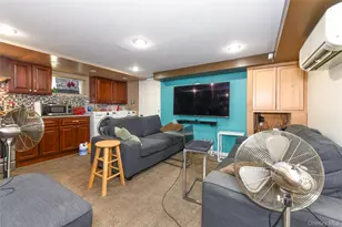 131-07 Van Wyck Expy, Jamaica, NY 11436 - Photo 25