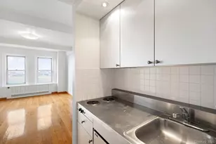 310 Riverside Dr, New York, NY 10025 - Photo 9