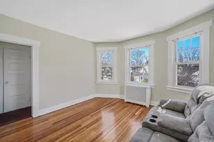 367 Vincent Ave, Lynbrook, NY 11563 - Photo 23