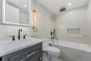 21-18 45th Ave, Long Island City, NY 11101 - Photo 15