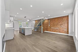 21-18 45th Ave, Long Island City, NY 11101 - Photo 9