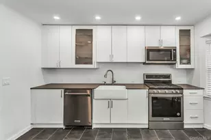 56 Dowsing Pl, Amityville, NY 11701 - Photo 5