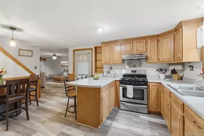 13 Myrtle Avenue, Port Jervis, NY 12771 - Photo 15