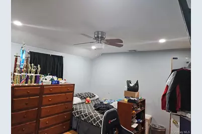 3 Chevy, Amityville, NY 11701 - Photo 5