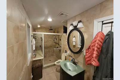 3 Chevy, Amityville, NY 11701 - Photo 13