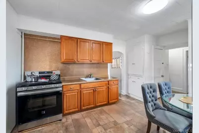 137 Melrose Avenue, Massapequa, NY 11758 - Photo 21