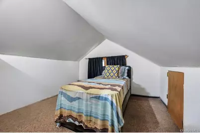 137 Melrose Avenue, Massapequa, NY 11758 - Photo 19