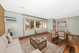 44 Disc Ln, Wantagh, NY 11793 - Photo 9