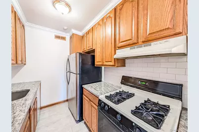 250 Artist Lake Drive, Middle Island, NY 11953 - Photo 7