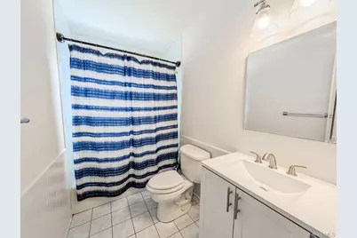 250 Artist Lake Drive, Middle Island, NY 11953 - Photo 11