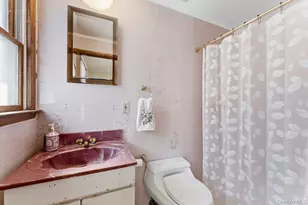 160-23 23rd Ave, Whitestone, NY 11357 - Photo 19